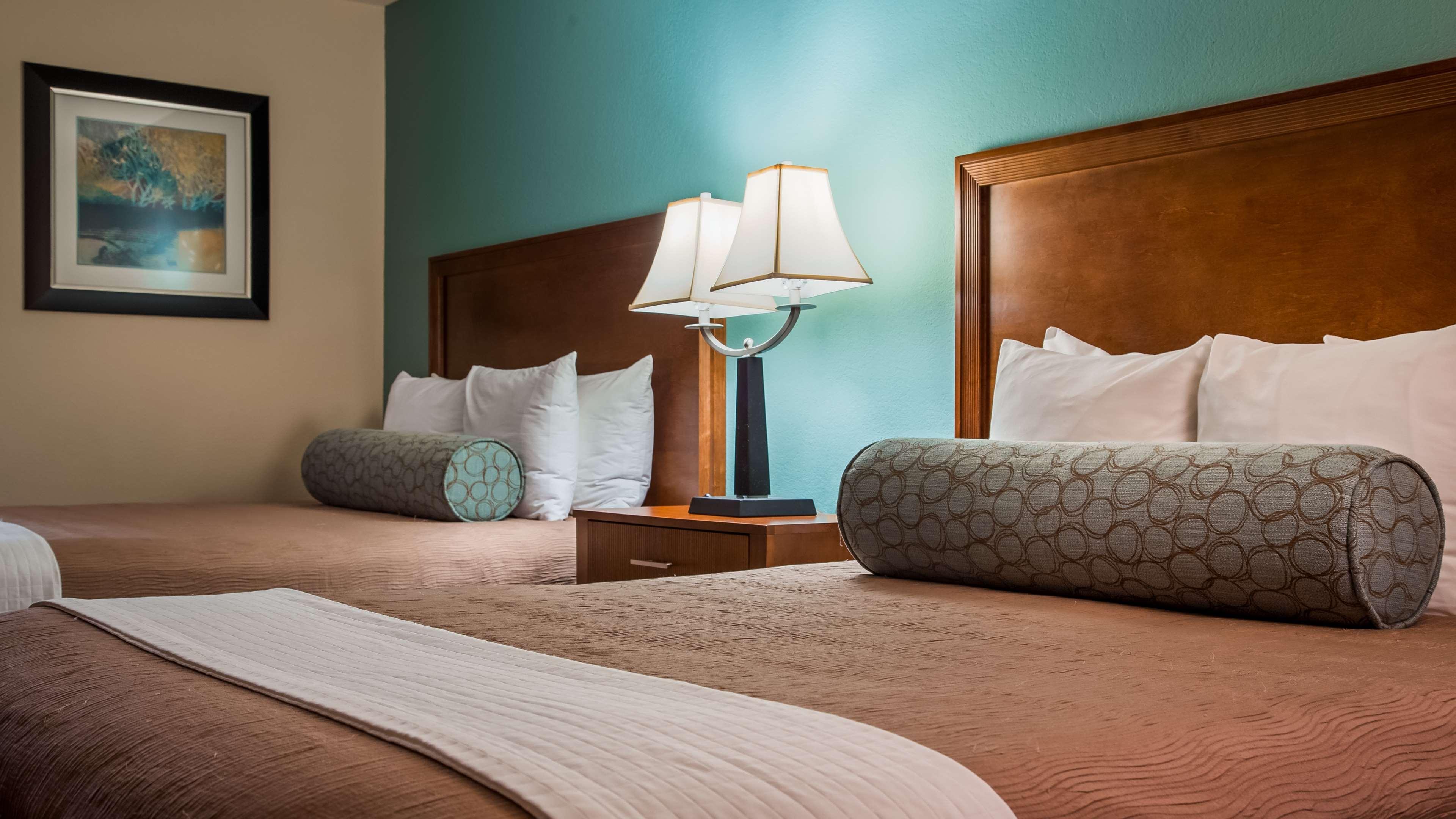 Best Western Plus Atrium Inn Шерц Екстериор снимка