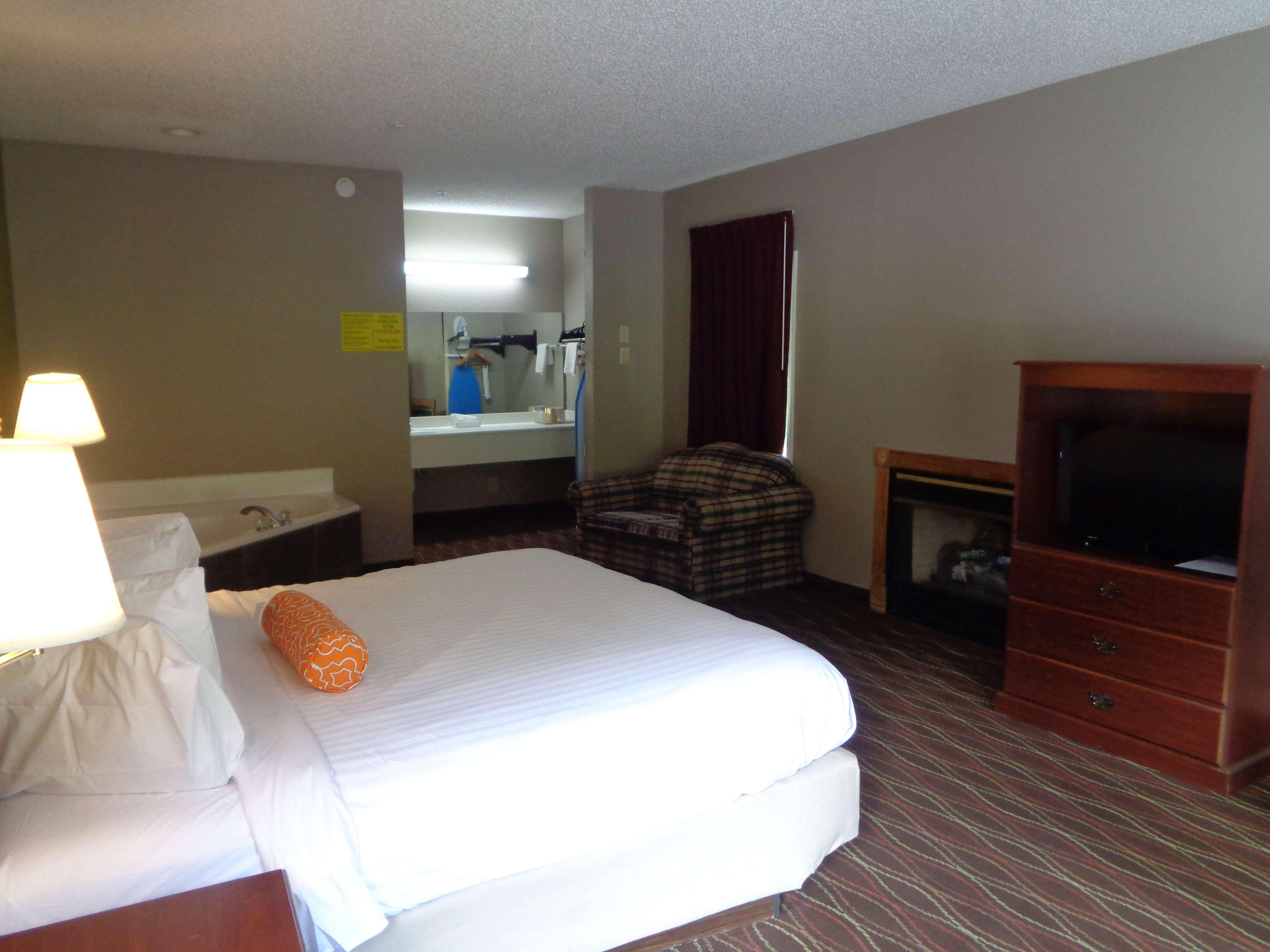 Best Western Plus Atrium Inn Шерц Екстериор снимка